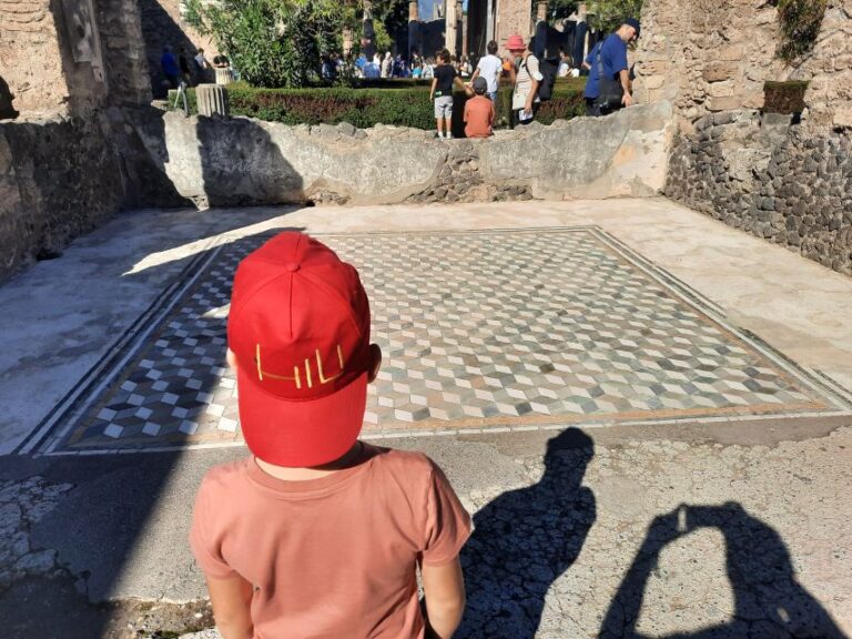 Pompeii: Exclusive Private Walking Tour with a Local Expert