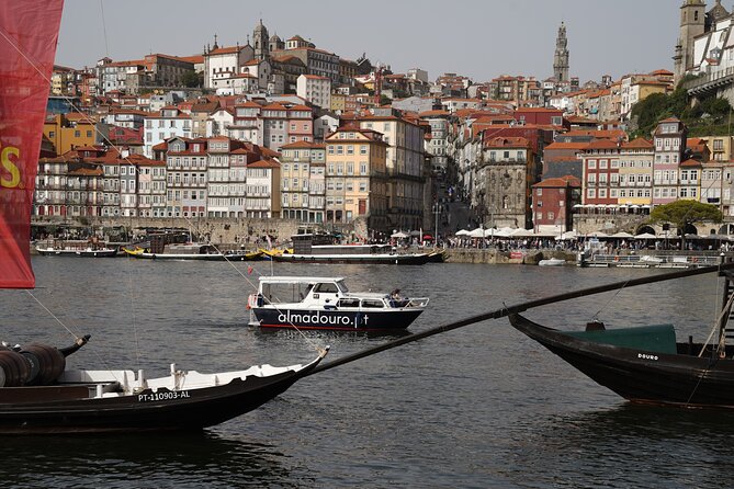 Port:Douro private cruiser (only for you) 6 bridges/sunset