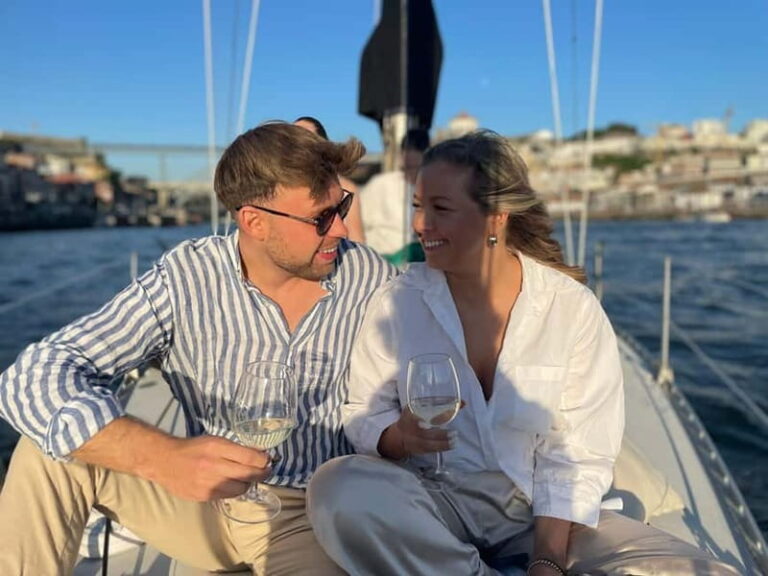 Porto: Best Exclusive Charming Sailboat Cruise