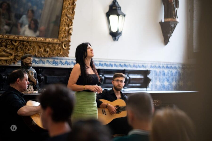 Porto: Fado Show with Guided Tour in a Historic Monastery - The Experience Breakdown: What to Expect