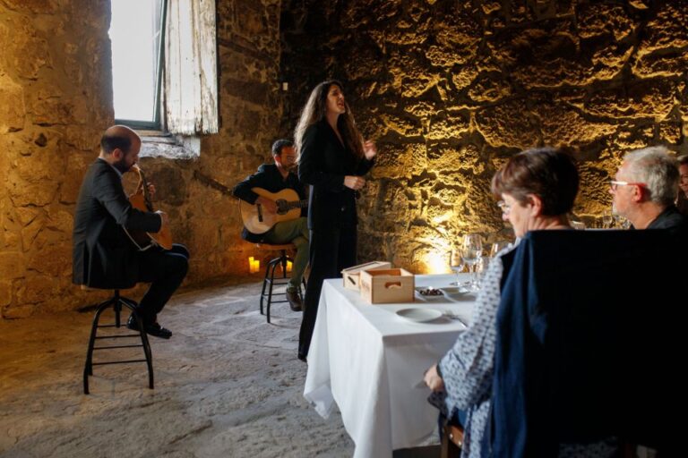 Porto: Fonseca Cellar Tour & Fado Show with Optional Dinner