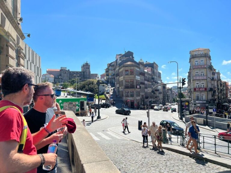 Porto: Guided Walking Tour