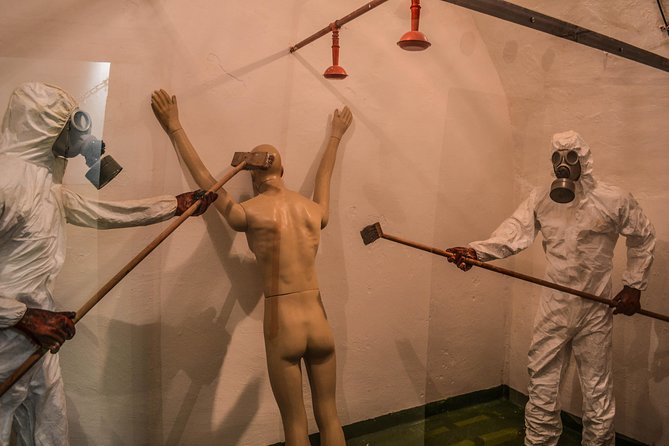 Prague Communism History and Nuclear Bunker Tour