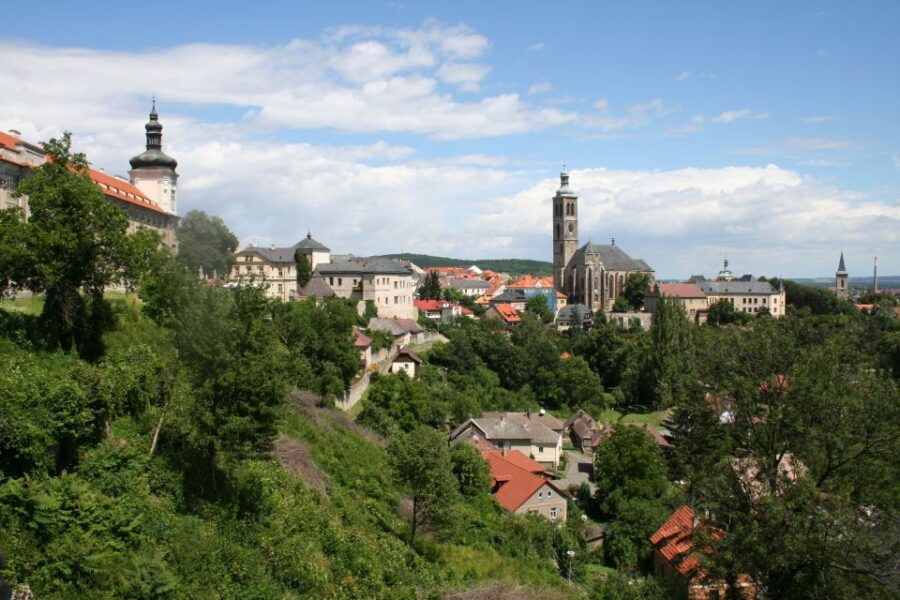 Prague: Kutná Hora, St Barbara's Cathedral and Bone Church - A Deep Dive into the Experience