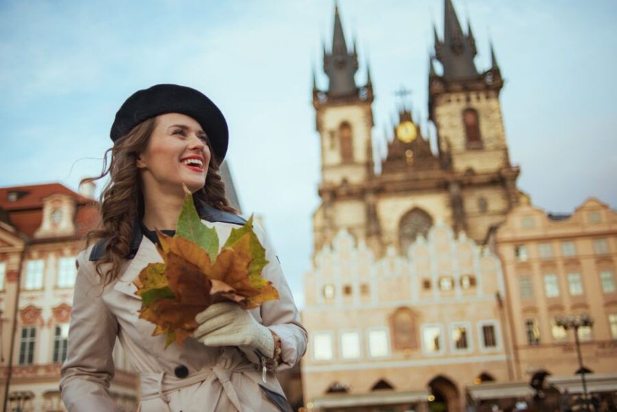 Prague: Professional Photoshoot in the Old Town - An In-Depth Look at the Prague Old Town Photoshoot