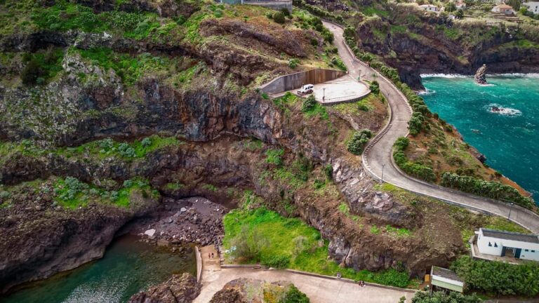 Priv. West: 4×4 Tour|Seixal Beach|Porto Moniz Natural Pools|