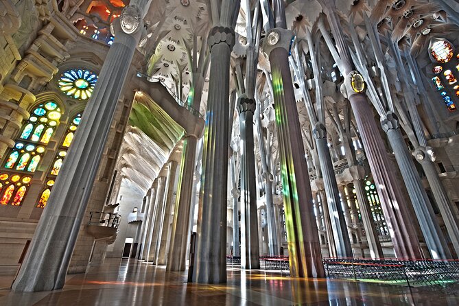 Private Barcelona Bike Highlights & Sagrada Familia
