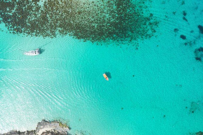 Private Boat, Blue lagoon, Crystal lagoon Comino, Gozo Malta Ultimate Highlights