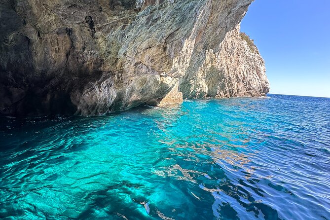 Private Boat Tour of Capri Island - The Itinerary in Depth