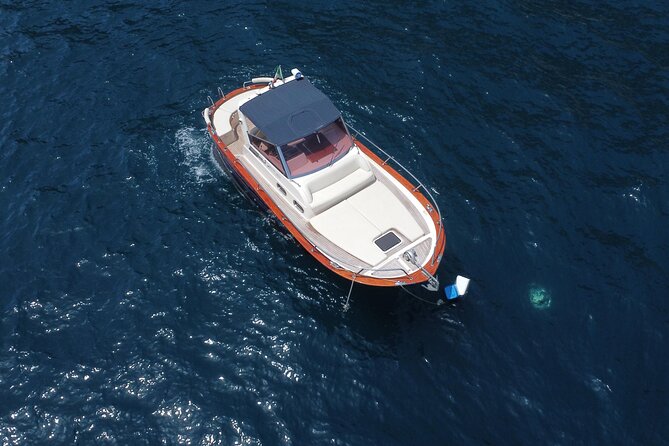 Private Boat Tour to discover Capri
