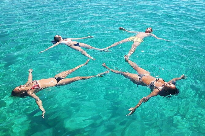 Private Boat tour to the Blue Lagoon & Solta – Swim, Snorkel, Tan and Relax!