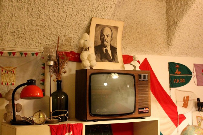 Private Budapest Hammer & Sickle Communist Times Tour