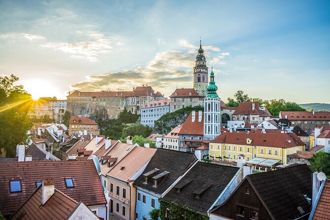 Private Driver from Prague to Vienna with a Stop in Cesky Krumlov