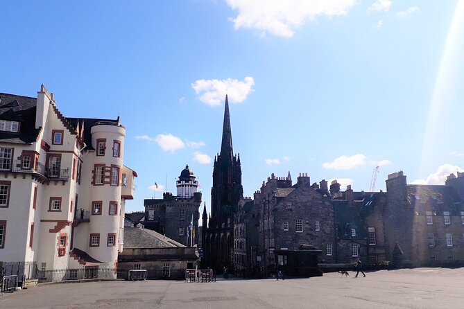 Private Edinburgh Old Town and Royal Mile Walking Tour