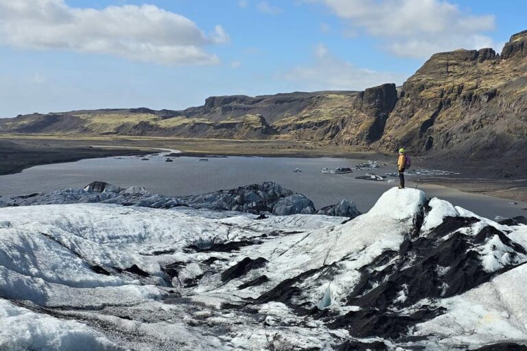 Private Glacier Hike Experience on Sóló – Meet on location
