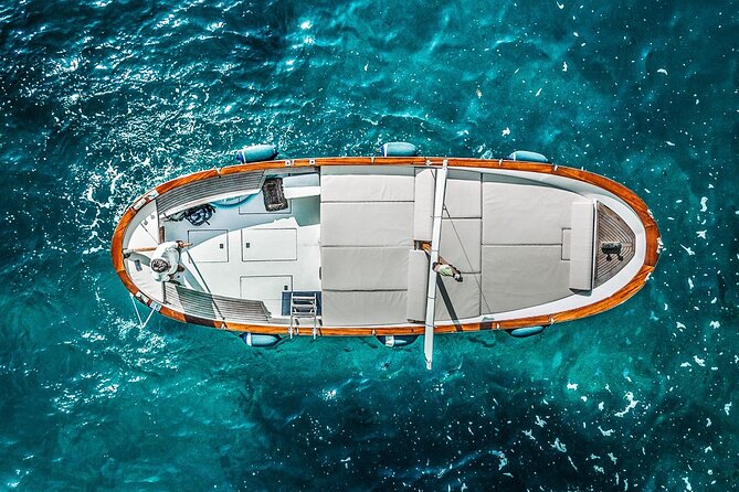 Private Gozzo Boat Tour of Capri Island