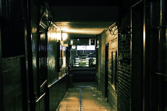 PRIVATE Jack the Ripper Ghost Walking Tour in London