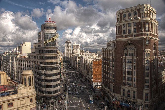 Private ONE WAY transfer from Seville to Madrid with private pick up & drop off