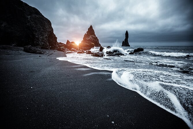 Private South Coast tour / Black Sand Beach, Waterfalls and more