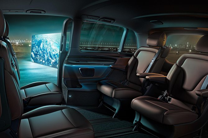 Private Taxi Service between Amsterdam and Schiphol Airport