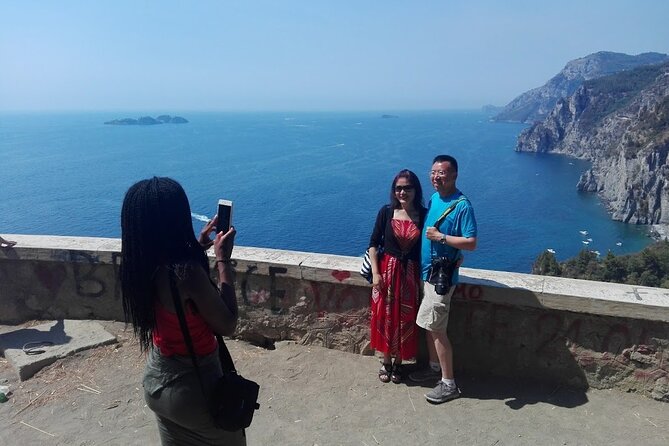 Private Tour from Naples: Positano, Sorrento & Pompeii in 8 Hours