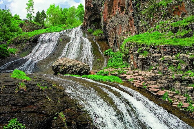 Private tour Jermuk, waterfall, Tatev Monastery and TaTev Ropeway