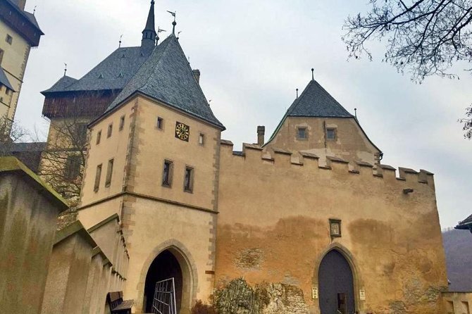 Private Tour: Karlstejn Castle Half-Day Tour from Prague