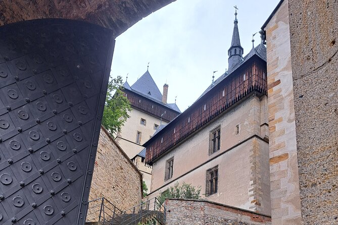 Private Tour of Karltejn Castle with Admission Ticket Included