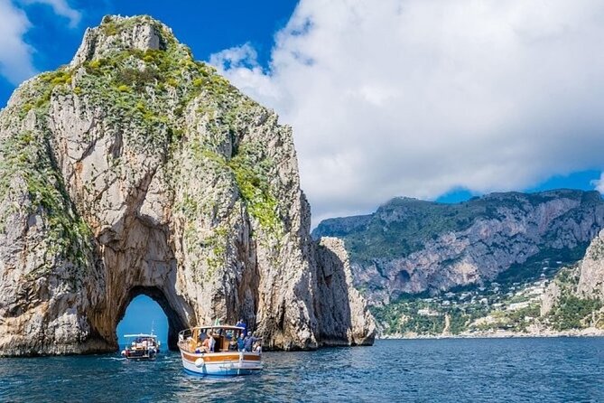 Private Tour of Pompeii, Sorrento and Amalfi Coast