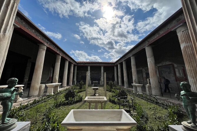 Private Tour to Pompeii Wheelchair Friendly with Archaeologist