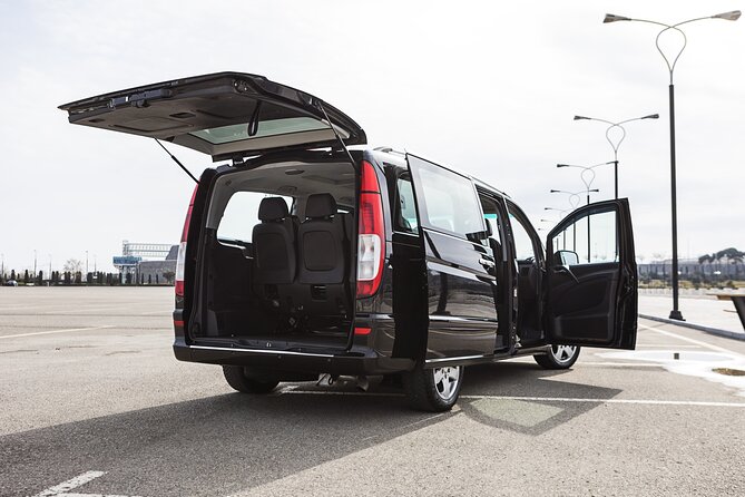 Private Transfer Athens International Airport to Athens Center - Who Should Consider This Service?