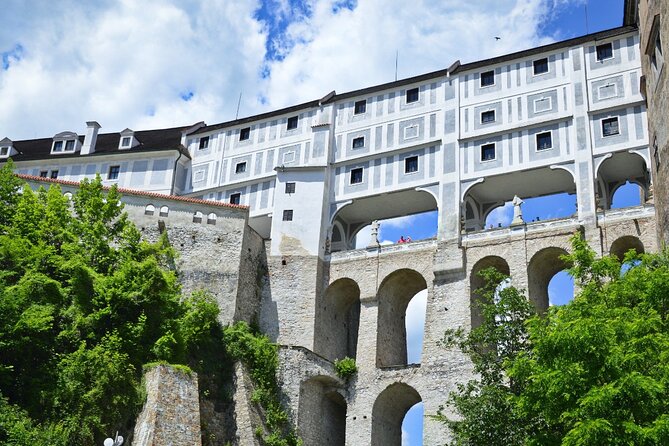 Private Transfer from Cesky Krumlov to Prague