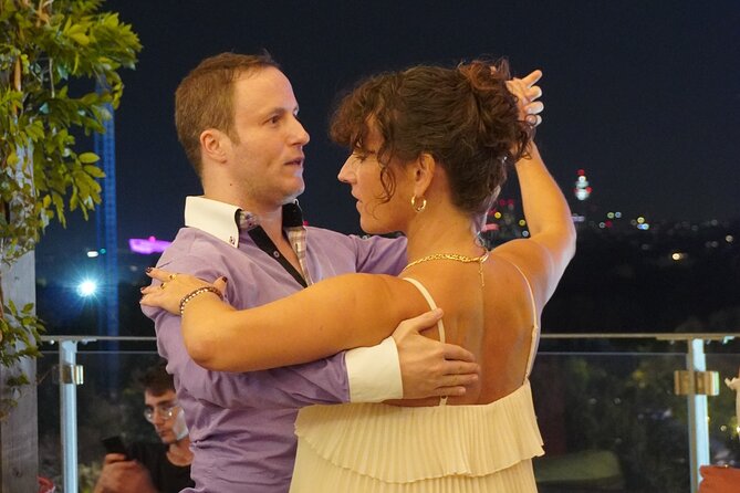 Private Waltz Workshop for Friends & Families (4-14 guests)