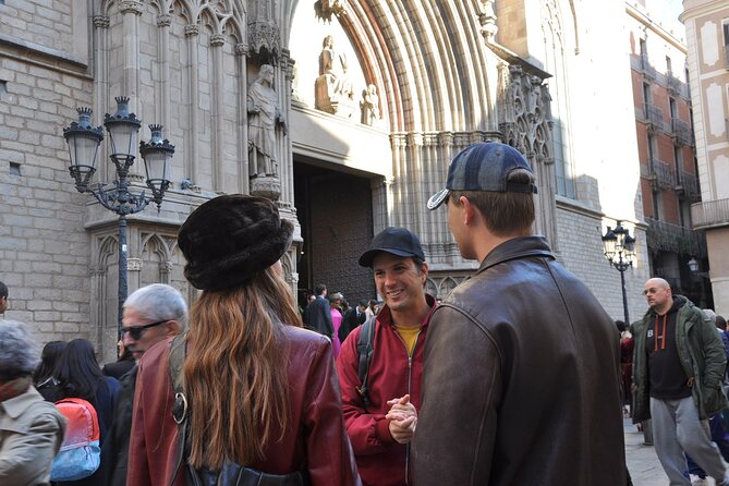Private Wine Tasting in Barcelona Gothic Quarter