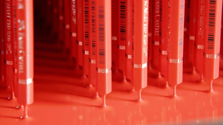 Public guided tour: Production of “wood-cased pencils”