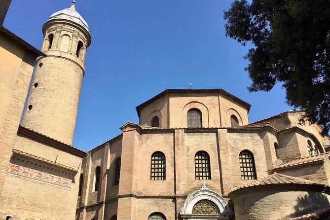 Ravenna Walking Tour with Audio and Written Guide by a Local - Detailed Breakdown of the Itinerary