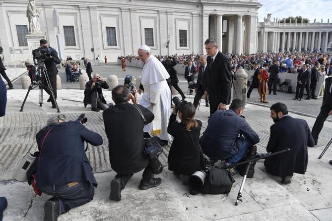 Reserved Papal Audience Ticket with Assistance On Site - Good To Know