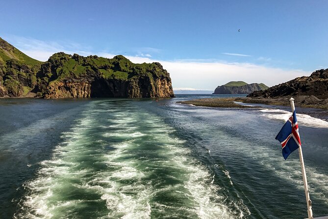 Reykjavik – Westman Islands (Bus transfer to Landeyjahöfn)