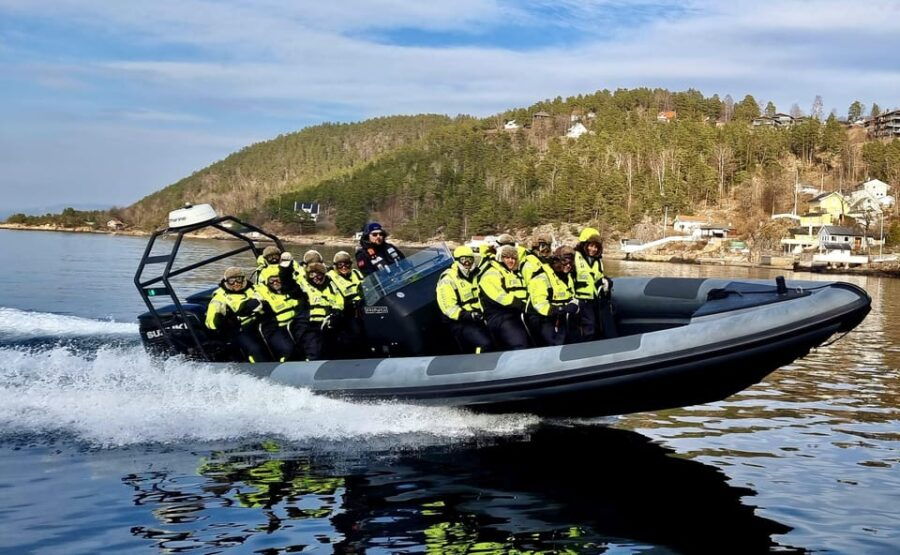 RIB Boat Tour with Lighthouse Visit in the magic Archipelago - FAQs