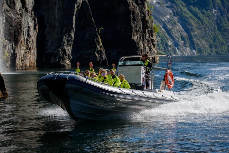 RIB Geiranger – Fjordsafari