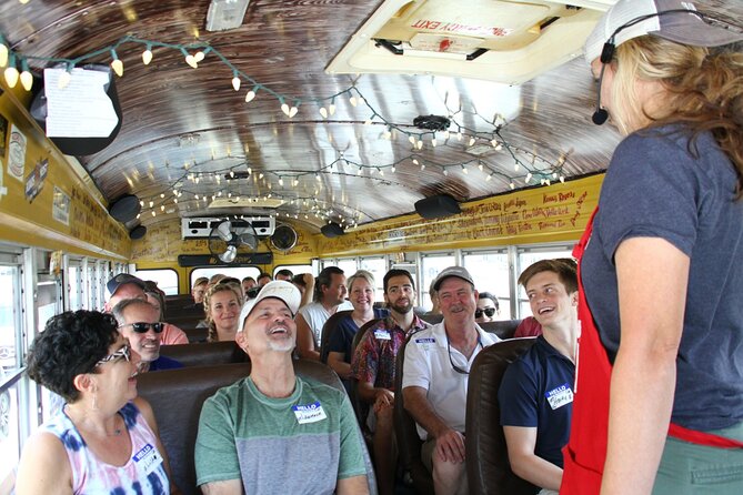 Rollin' Jamboree Comedy Country Sing-Along Guided Tour - What to Expect on the Tour
