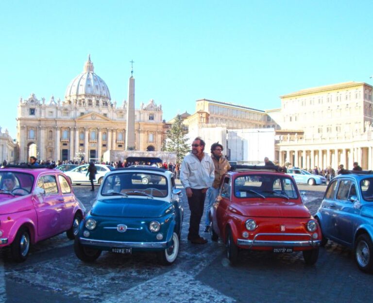 Rome: Aventine Hill Tour in Vintage Fiat 500 Convoy