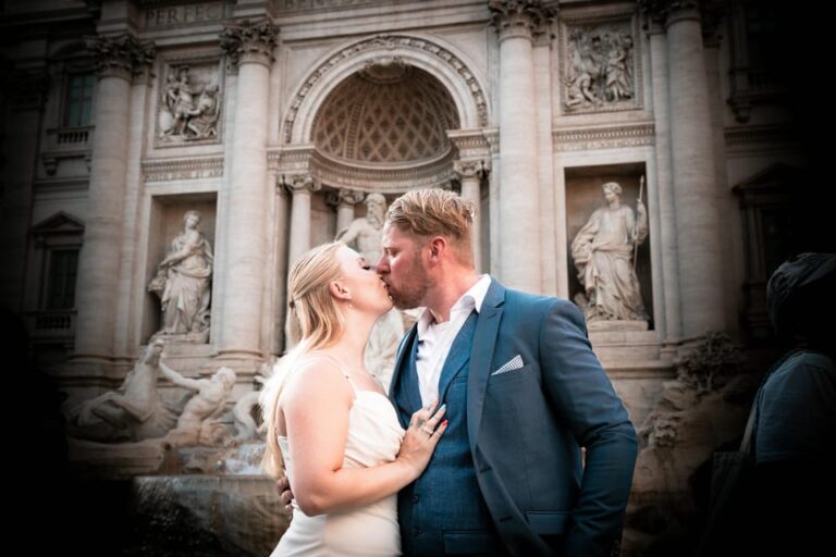 Rome: Exclusive Photoshoot at the Trevi Fountain