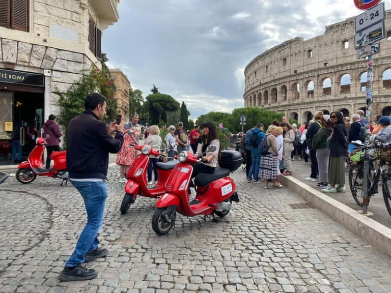 Rome: Guided Vespa Tour with Self-Drive or as a Passenger