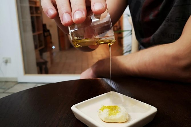 Rome: Life-Changing Wine & Olive Oil Tasting with food pairing