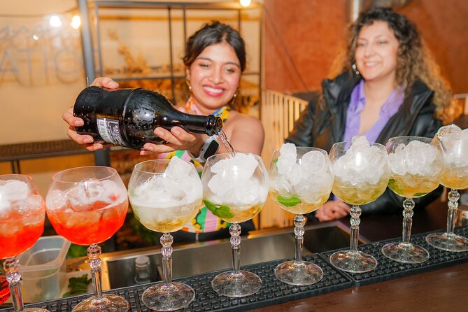Rome Nightlife Experience: Award-Winning Bar Crawl with Guide - Overview: A Night in Rome You’ll Remember