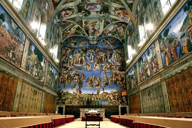 Rome: Vatican Museums Guided Tour with entry to the St. Peter