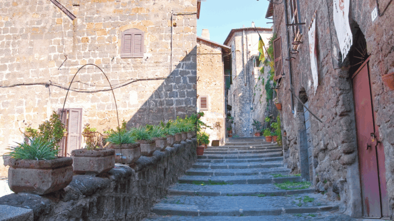 Ronciglione: Carnival Party with private transfer from Rome