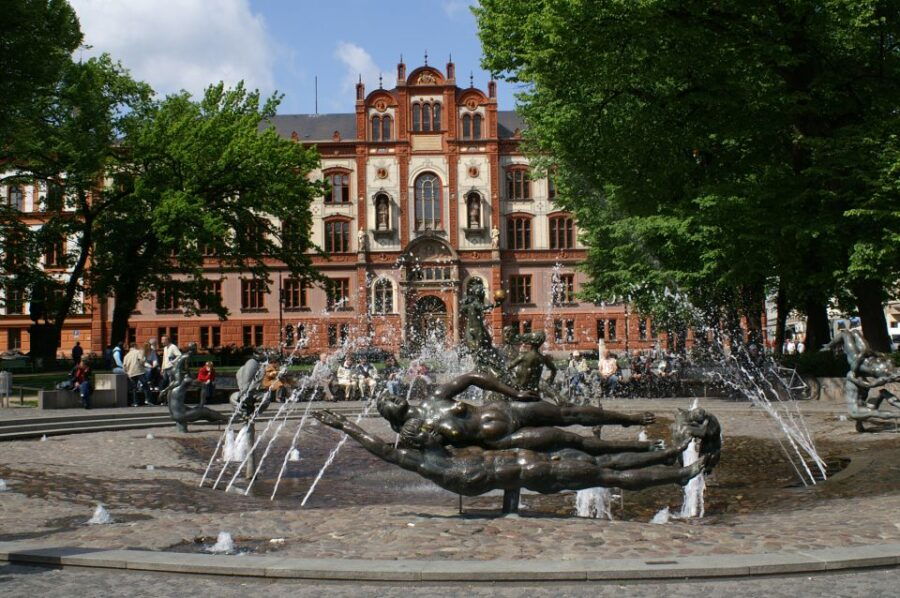 Rostock: Warnemünde and Rostock Half-Day Shore Trip - What’s Included and What’s Not