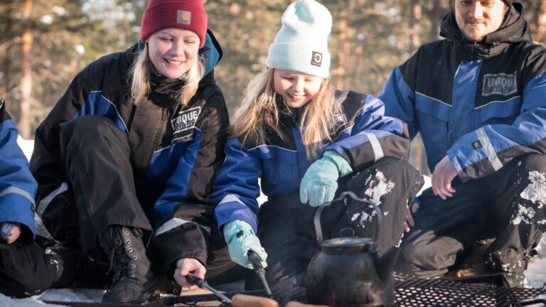 Rovaniemi: Family Snowmobile Safari with Campfire and Snacks